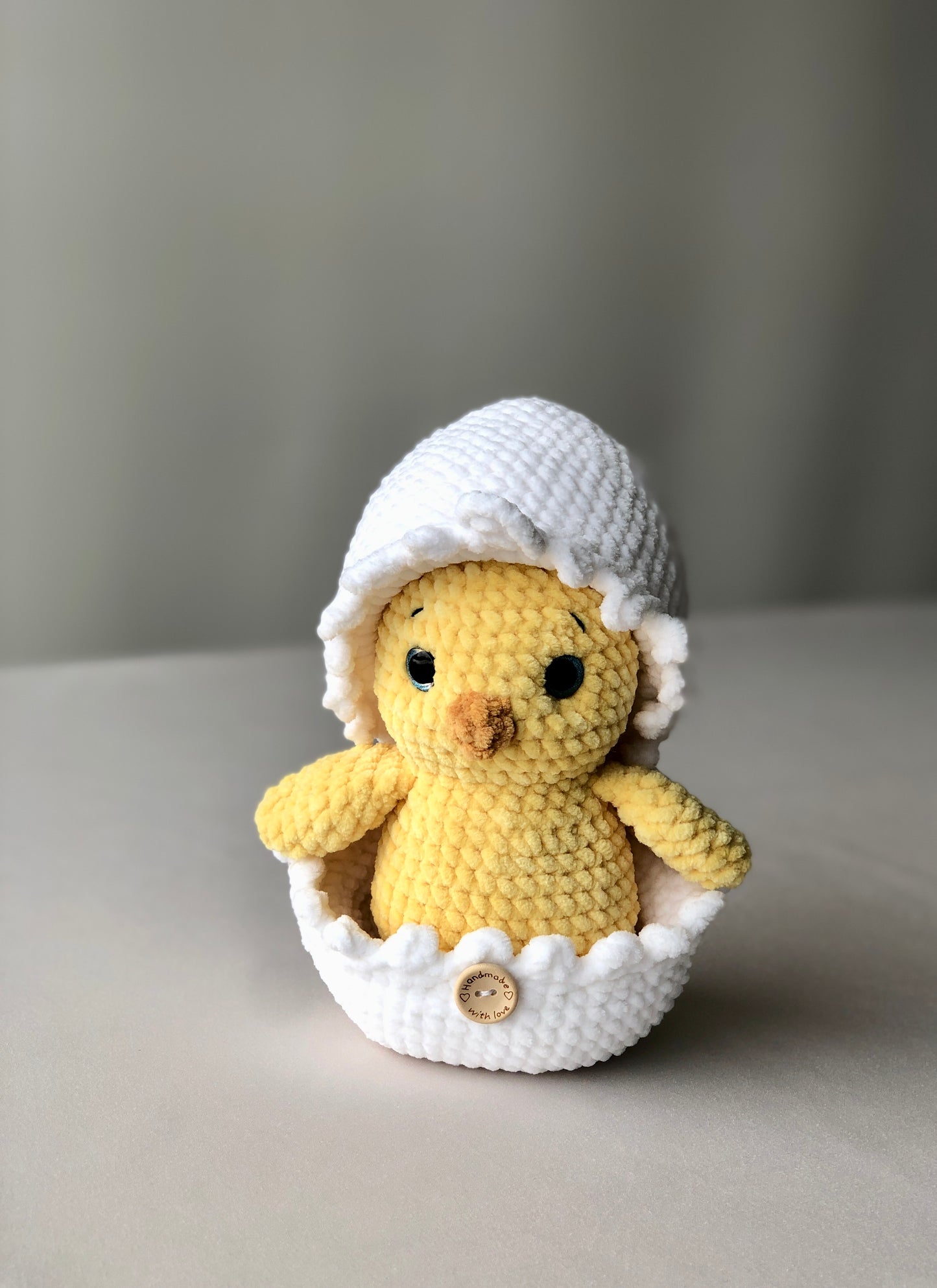 The Crocheted Chick & Its Cozy Shell